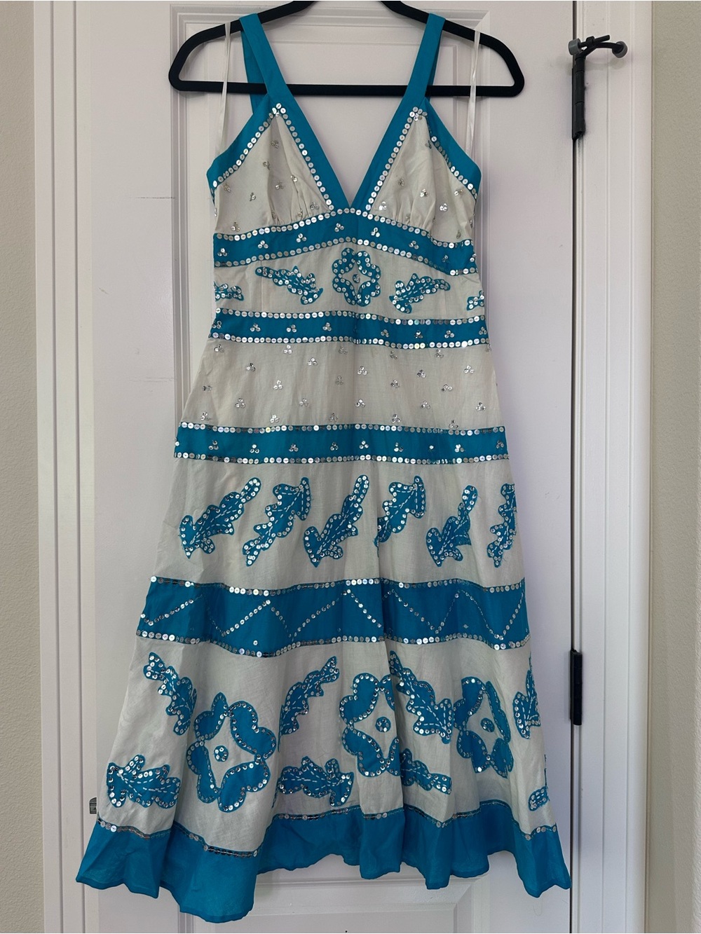 BCBGMaxAzria Teal and Ivory Sequined Dress Bodice Detail